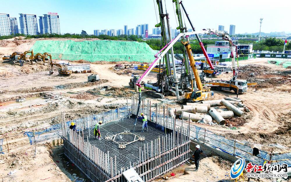 建设“不打烊”复工复产忙晋江经济开发区全力奋战新春“开门红”(图1) 建设“不打烊”复工复产忙晋江经济开发区全力奋战新春“开门红”(图1)